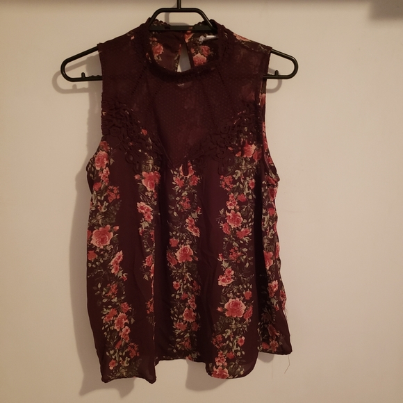 Warehouse one top - Picture 1 of 2